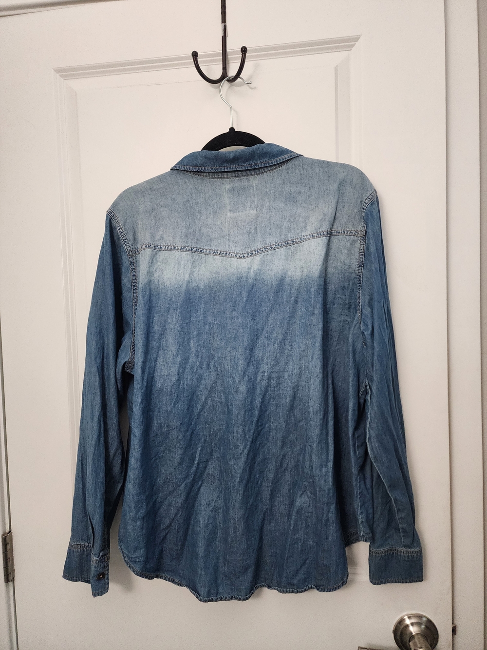 Mudd Denim Chambray  Button-Up Shirt - Picture 4 of 4